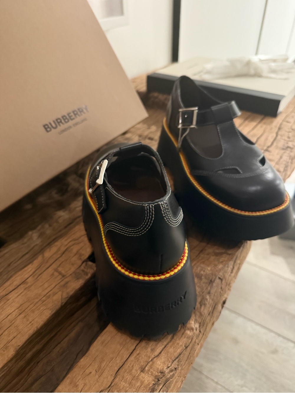 BURBERRY Black Platform Mary Jane Shoes with Buckle - Picture 7 of 14